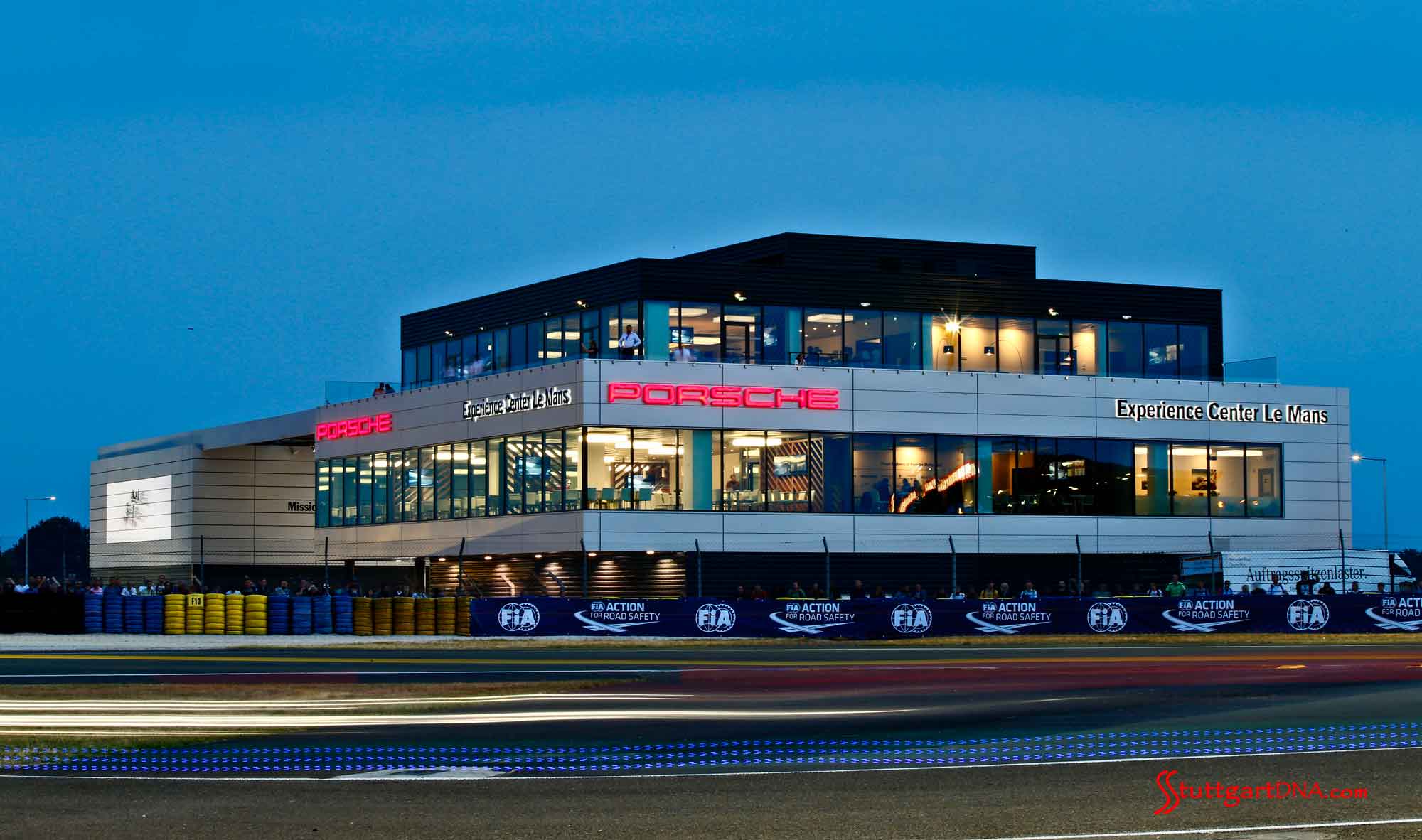 Porsche Experience Center Le Mans at twilight. Credit: Porsche AG Porsche opens Le Mans Experience Center: The Porsche Experience Center Le Mans is seen, all lit up at twilight. Credit: Porsche AG