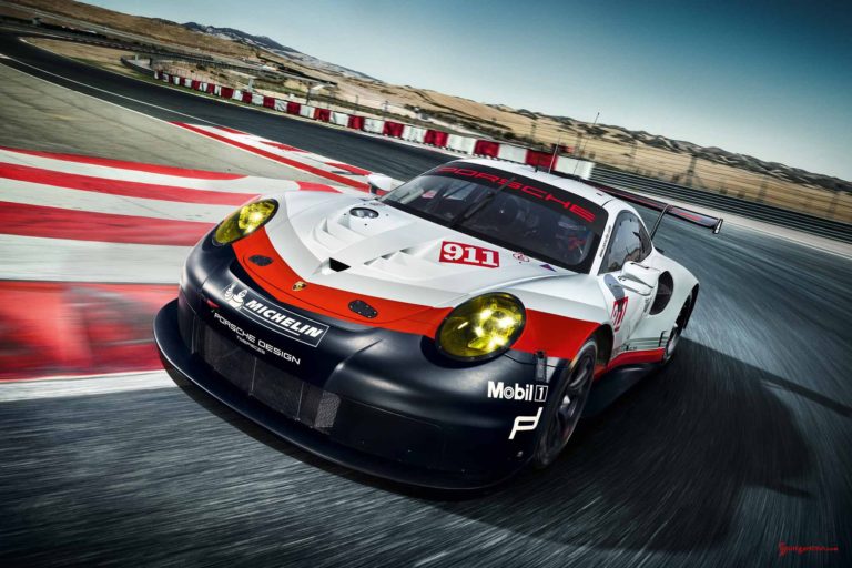 2017 Porsche GT-class 911 RSR:  Rolex 24 Daytona debut